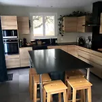 Jolie Villa, Piscine, 10Min Centre Ville, Wifi