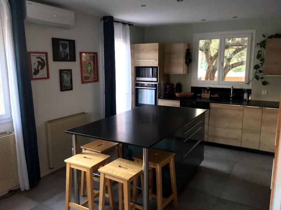 Jolie Villa, Piscine, 10min Centre Ville, Wifi Montpellier